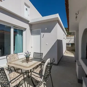 Ivan Apartment Trogir